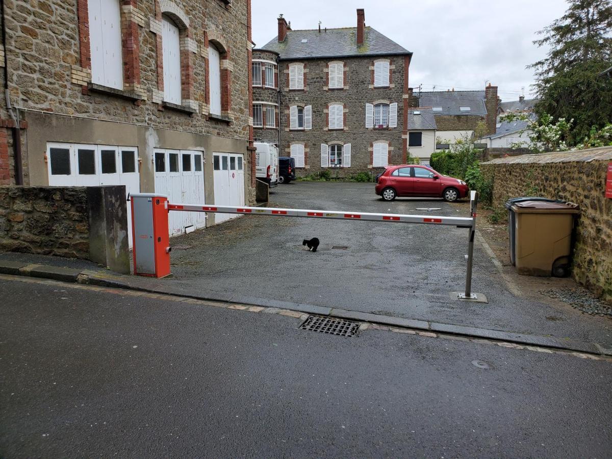 Apt Bord De Mer, Hypercentre Dinard, Parking Prive Ngoại thất bức ảnh